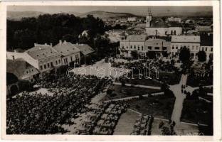 1940 Szamosújvár, Gherla; bevonulás, harckocsik / entry of the Hungarian troops, tanks + M. kir. VI/I. gv. sütőoszlop parancsnokság gazdasági hivatala