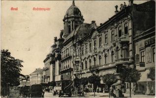 1913 Arad, Andrássy tér, Geller I. üzlete, autóbusz, lovaskocsik / square, shops, autobus, horse-drawn carriages (EK)