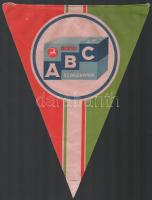 Régi ABC Hutter szinszappan illusztrált reklám zászló formában, papír, egy helyen a hátoldalán ragasztott, apró szakadásokkal, 29x22 cm