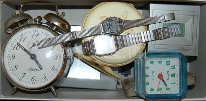 Vegyes óra tétel 6 db ébresztőóra + 2 db karóra