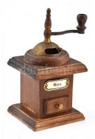 Fa bors daráló, enyhén kopottas állapotban, m: 16 cm