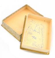 Hofbauer régi bonbonos kartondoboz, kopásnyomokkal, a doboz alján tintás firkával, 14x18x4 cm