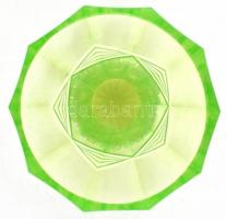 Urán zöld pohár. Formába öntött, minimális csorbával  m: 13,5 cm