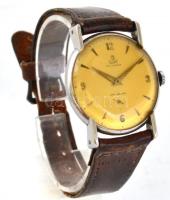 Solvil mechanikus karóra, kissé kopottas bőr szíjjal, működik, mutatói rozsdásak