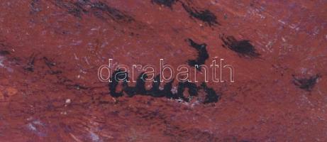 Amos jelzéssel: Utcán. Olaj, karton, fa keretben 39x29 cm