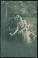 1918