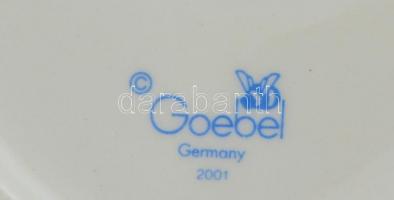 Goebel porcleán szív alakú dobozka. Matricás, jelzett, hibátlan. 8,5 cm