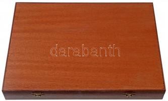 1971. "Vadászati Világkiállítás" 6db díj- és emlékplakett, 9db résztvevői jelvény (közte s...