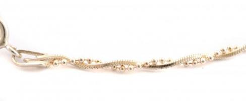 Ezüst(Ag) csavart, gyöngymintás karkötő, jelzett, h: 18 cm, nettó: 1,93 g