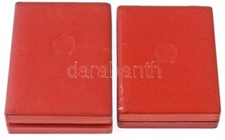 1954. "Szakma Kiváló Dolgozója - Közlekedésépítés" zománcozott kitüntetés Rákosi-címerrel,...