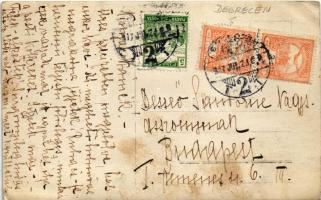 1917 Debrecen, ház udvara, család és kutya. photo (EK)