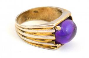 Ezüst(Ag) ametiszt kővel kirakott gyűrű, jelzett, méret: 57, bruttó: 6,2 g