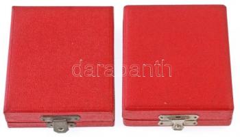 ~1957-1960. "Kisipari Szövetkezet Kiváló Dolgozója" zománcozott kitüntető jelvény, eredeti...