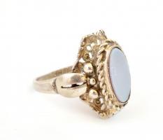 Ezüst(Ag) gyűrű lagen kővel, jelzett, méret: 56, bruttó: 6,52 g