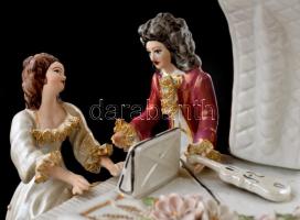 Roceram román porcelán lámpa. Kézzel festett, jelzett, kopásokkal. 40 cm