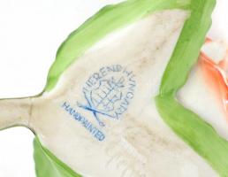 Herendi rózsa. Kézzel festett, jelzett, kis lepattanással 8x5,5 cm