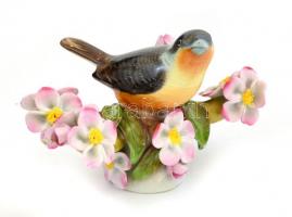 Herendi madár figura virágokkal. Kézzel festett, jelzett, apró lepattanás a virágon 11x8 cm