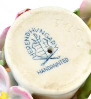 Herendi madár figura virágokkal. Kézzel festett, jelzett, apró lepattanás a virágon 11x8 cm