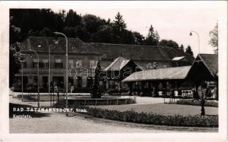 1943 Tarcsafürdő, Bad Tatzmannsdorf; Kurplatz, Apotheke, Tabak-Trafik / gyógyszertár, dohánybolt. Atelier Karner / pharmacy, tobacco shop