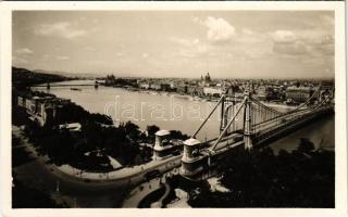 Budapest I. Kilátás a Szent Gellért-hegyről, Erzsébet híd, villamos