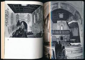 Komjáthy Attila: Felső-Tiszavidéki templomok I. Fekete-fehér fotókkal. Bp., 1983, Corvina. Kiadói pa...