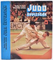 Galla Ferenc - Horváth István: Judo övvzsgák. 2. javított, bővített kiadás. Bp., 1982, Sport. Kiadói kartonált papírkötésben.