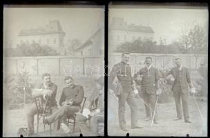 cca 1910-1920 Vívó társaság, Éder Győző/Viktor (1890-1980) huszártiszt hagyatékából, 2 db üvegnegatí...