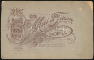 cca 1900 Budapest, Kislány labdával, Mai és Társa csász. és kir. udvari fényképészek műtermében kész...