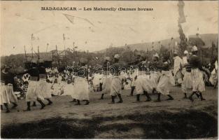 Les Makarelly (Danses hovas) / hova dancers, natives, Madagascar folklore