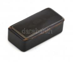 Tubák szelence, bakelit, kis kopásokkal, 2x3x6 cm