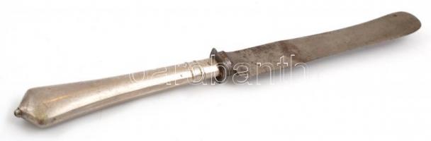 Ezüst (Ag) kanalak (6 db), és ezüst (Ag) villák, és 1 db ezüst (Ag) merőkanál, a merőkanalat leszámí...