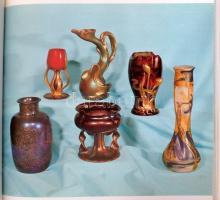 Koós Judith: Style 1900. Bp., 1979., Képzőművészeti Alap Kiadóvállalata. Gazdag képanyaggal illusztr...