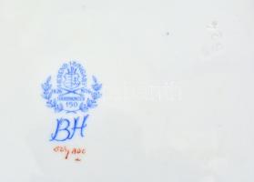 Herendi Apponyi mintás lapos tányér, kézzel festett, jelzett, apró kopásnyomokkal, d: 25,5 cm