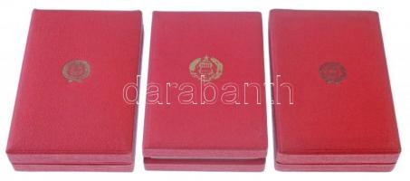 1979. "Fegyverbarátságért Érdemérem" arany, ezüst és bronz fokozata, zománcozott, aranyozo...