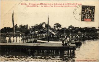 Porto-Novo, Le Wharf de á larrivée, Voyage du Ministre des Colonies á la Cote dAfrique / port, natives coming to greet the Minister
