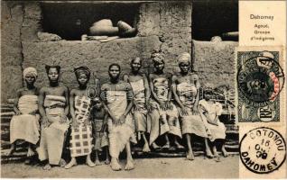 Agoué, Groupe dindigénes / native women, African folklore