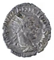 Római Birodalom / Róma / I. Philippus 244-249. Antoninianus Ag (2,75g) T:2 Roman Empire / Rome / Philippus I 244-249. Antoninianus Ag IMP M IVL PHILIPPVS AVG / SECVRIT ORBIS (2,75g) C:XF RIC IV-3 48b.