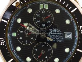 Omega Seamaster replika automata kronográf karóra, bal felső gombja hiányzik, valamint zománchibás, ...