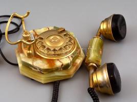 Márvány testű tárcsázós telefon, vezetékkel, nem kipróbált, 13x14 cm