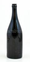 Dreher Hagenmacher Budapest sörösüveg, alján szarvasos mintával, apró kopásokkal, kis horpadással, m: 29 cm