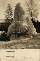 1918 Tátraszéplak, Tatranska Polianka, Westerheim (Tátra, Magas-Tátra, Vysoké Tatry); szökőkút télen. Dr. Guhr felvétele / Springbrunnen im Winter / fountain in winter in the High Tatras (fl)