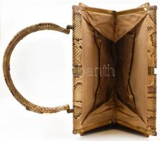 Krokodilbőr táska, kissé kopottas állapotban a fogantyúja, 40x26 cm