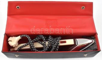 Szovjet márkájú utazó vasaló, eredeti tokjában, jó állapotban, 28,5 cm