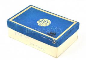 Képnézegető dobozban, a szentpétervári Ermitázs filmlemezeivel, 10x12,5 cm