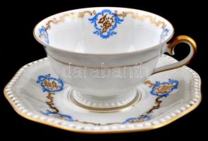 Rosenthal porcelán teáscsésze és alj, matricás, jelzéssel, apró kopásokkal, m: 5,5 cm, d: 14,5 cm