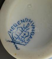 2 db kis méretű herendi Viktória mintás váza, kézzel festett, jelzett, egyik sérült és hiányos, m: 6...