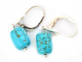 Ezüst(Ag) howlit köves lógós fülbevalópár, jelzett, 3x0,6 cm, bruttó: 2,52 g