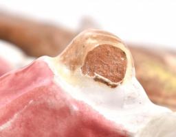 Hegedülő kisfiú, mázas kerámia, jelzett, jobb kezén lepattanással, m: 20 cm