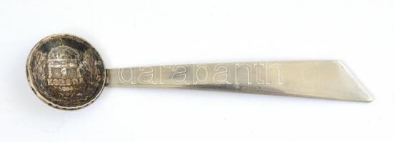 Ezüst(Ag) 1893. 1K-ás érmefejes kiskanál, fém nyéllel, jelzés nélkül, h: 9,5 cm, nettó: 9,57 g