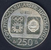 Jugoszlávia 1983. 250D Ag "Téli olimpia" T:PP k.